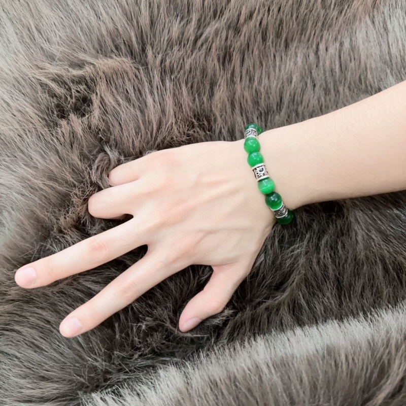 chr1st1an D10r bracelets